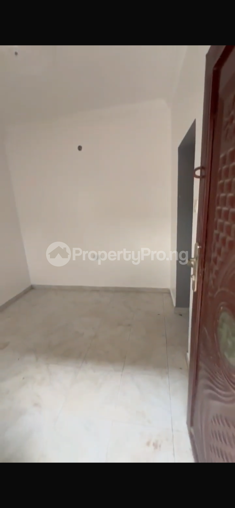 1 bedroom Flat / Apartment for rent Off Pedro Road Shomolu Shomolu Lagos