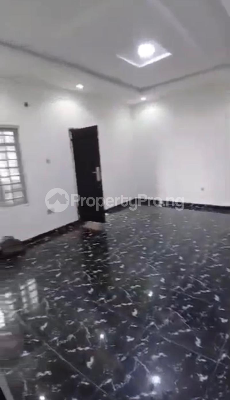 2 bedroom Flat / Apartment for rent Off Pedro Road Shomolu Lagos