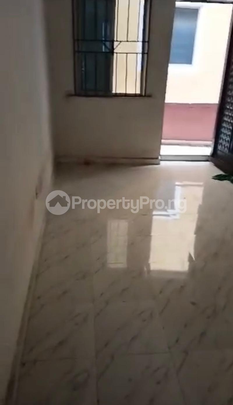 1 bedroom Flat / Apartment for rent Off Morocco Shomolu Lagos