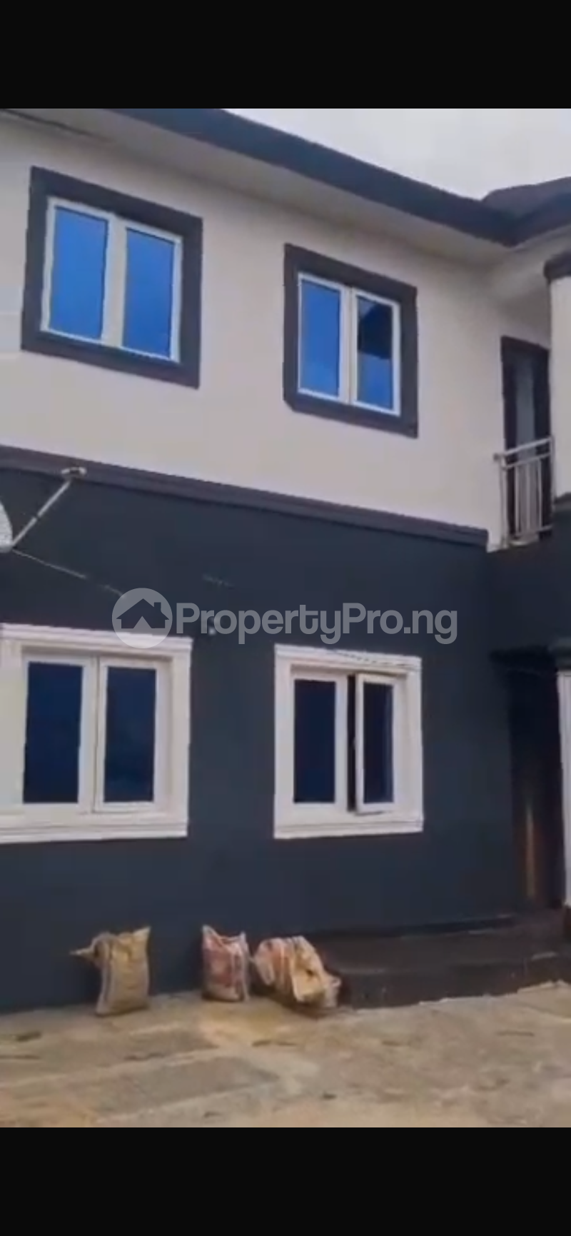 3 bedroom Flat / Apartment for rent Medina Estate Medina Gbagada Lagos