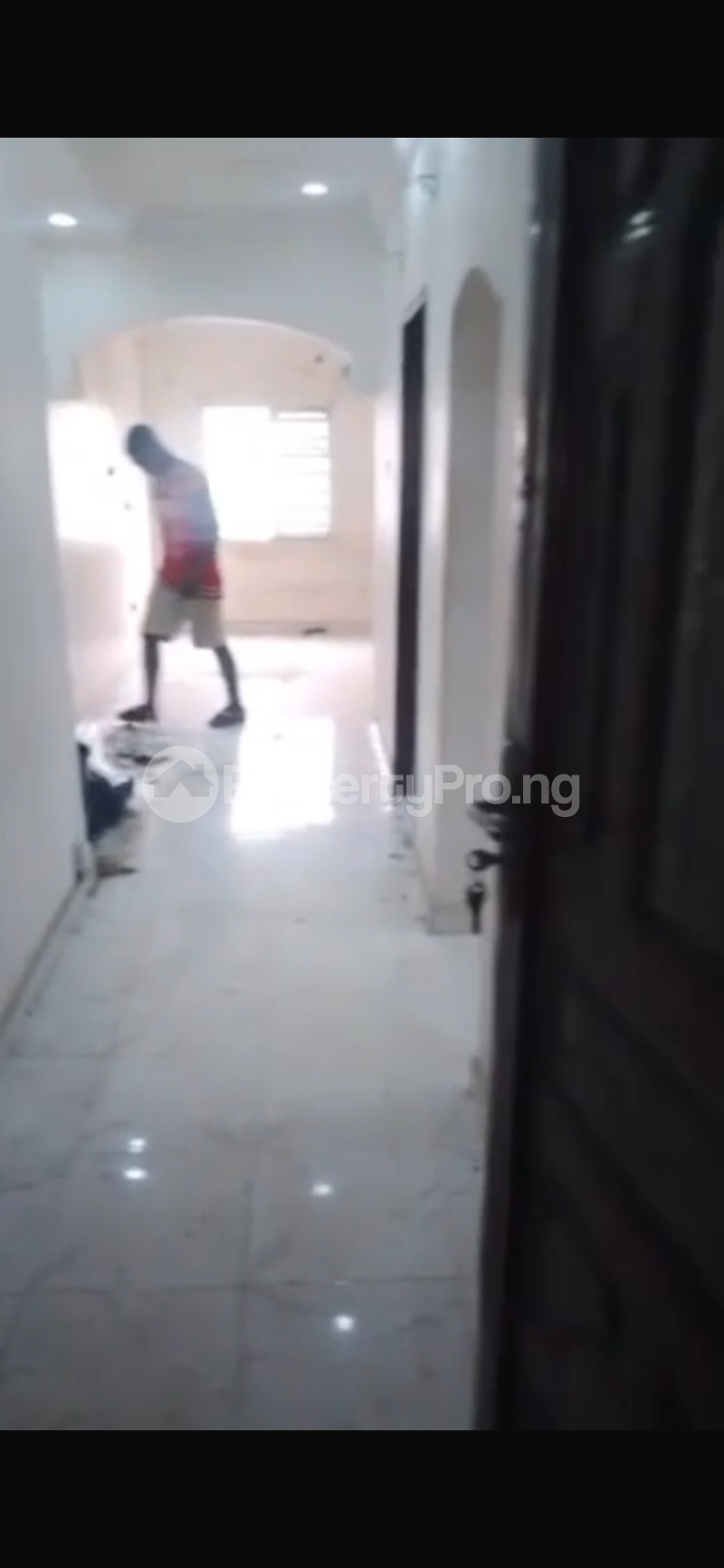 Flat / Apartment for rent Adekunle Yaba Lagos