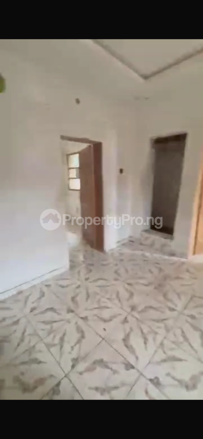 2 bedroom Flat / Apartment for rent Off Pedro Ladilak Shomolu Lagos