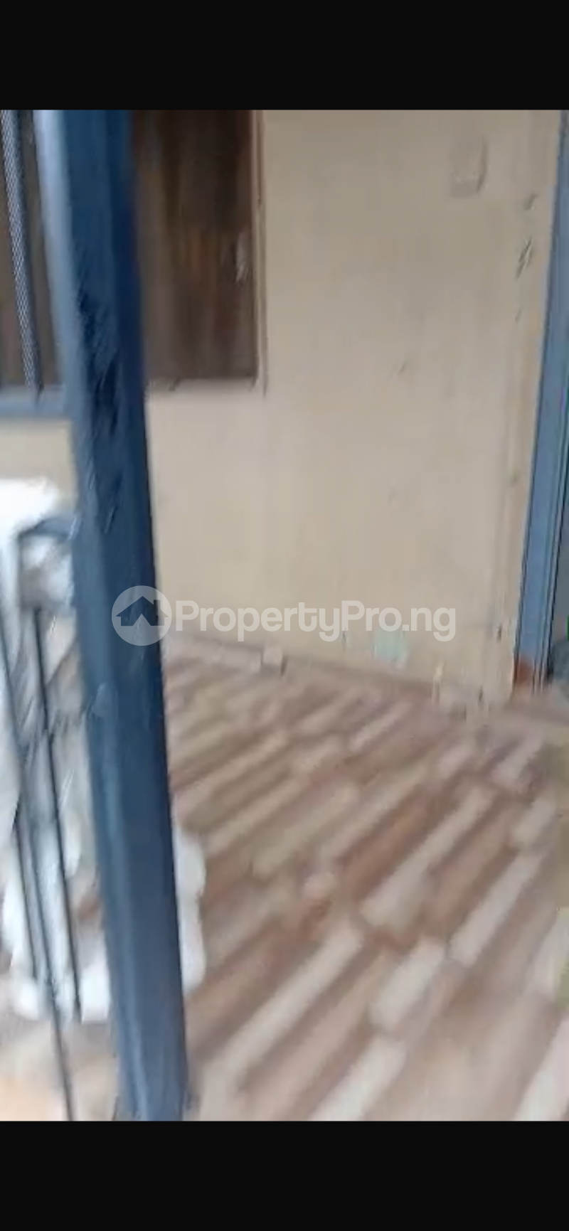 3 bedroom Flat / Apartment for rent Folagoro Shomolu Lagos