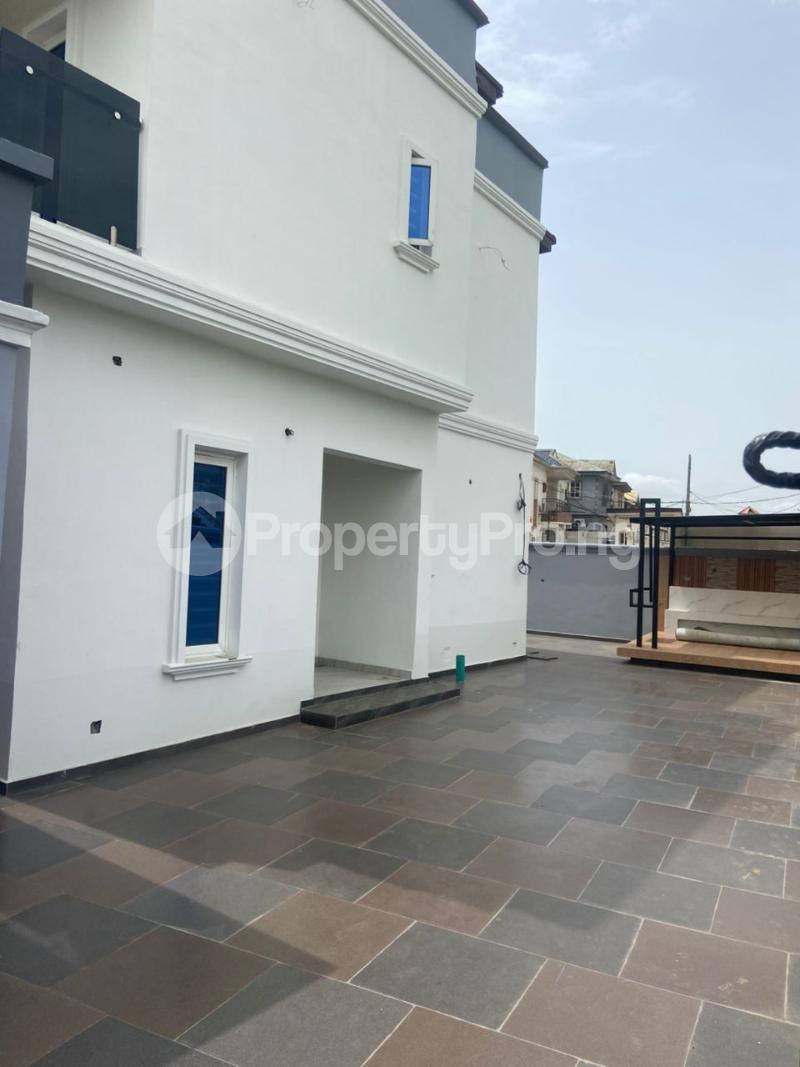 2 bedroom Flat / Apartment for sale Ogudu Lagos