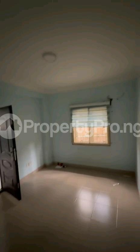 1 bedroom Flat / Apartment for rent Ogunlana Drive Ogunlana Surulere Lagos