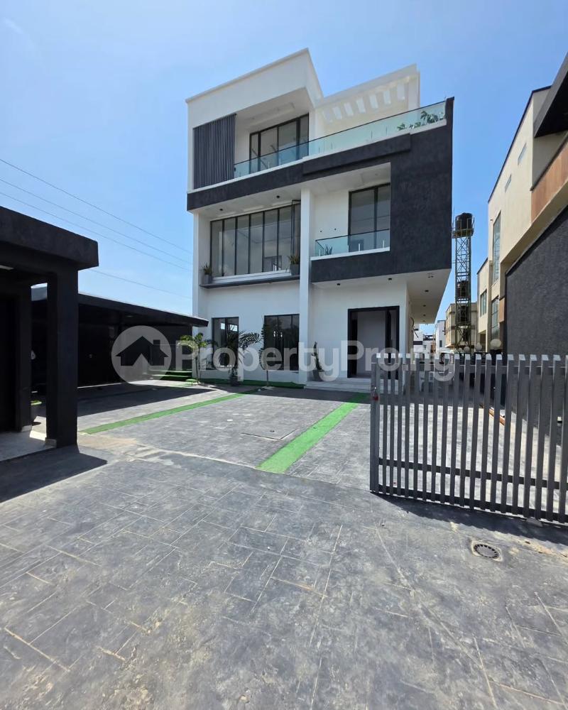 5 bedroom House for sale Osapa london Lekki Lagos