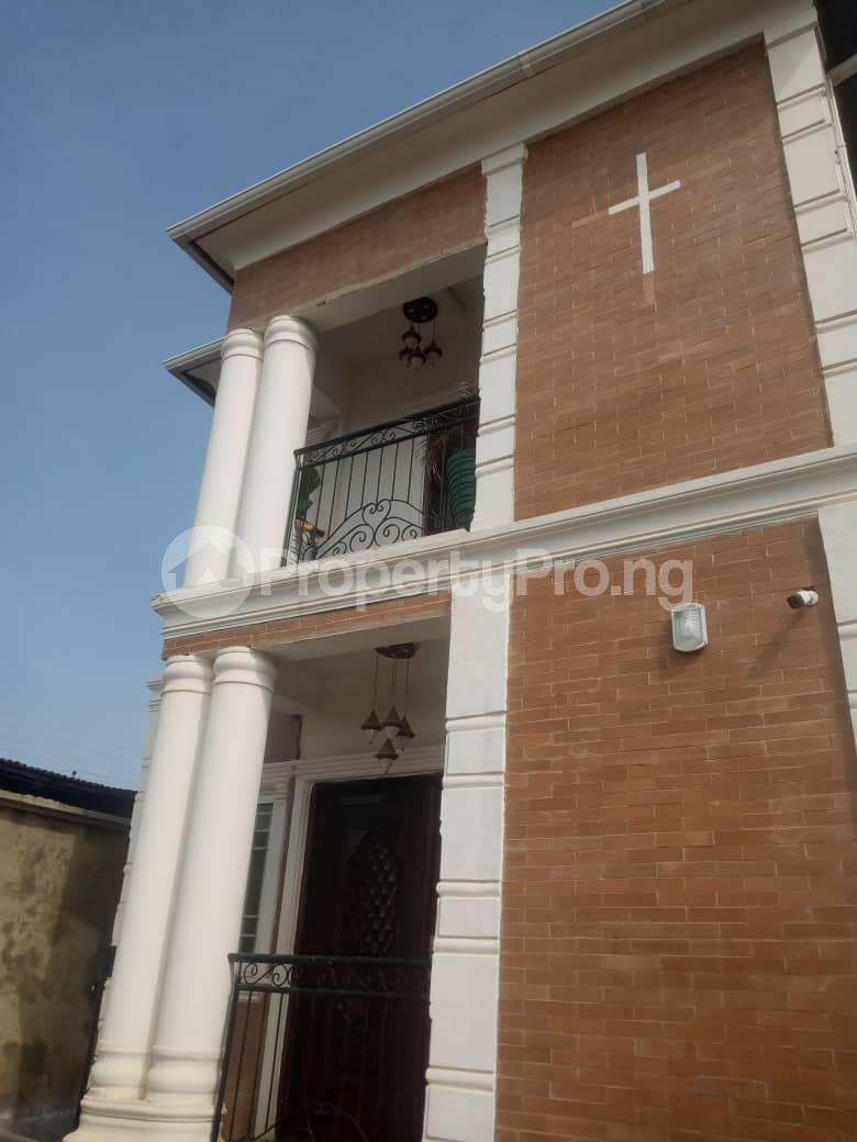 3 bedroom House for sale Off Ashipa Road, Ayobo Ipaja Lagos