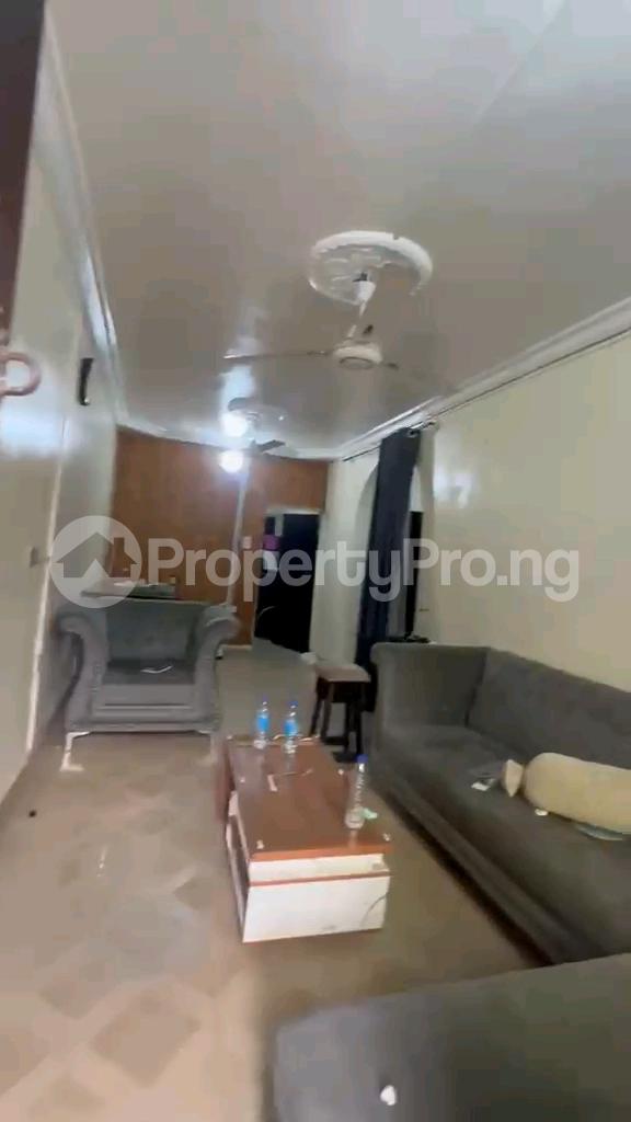 3 bedroom Flat / Apartment for rent Off Bajulaye Road Shomolu Lagos
