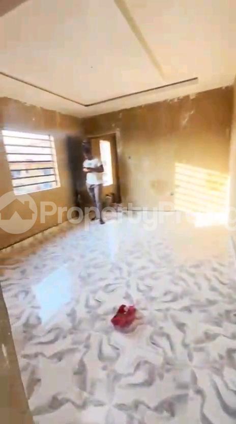 2 bedroom Flat / Apartment for rent Off Pedro Road Shomolu Lagos