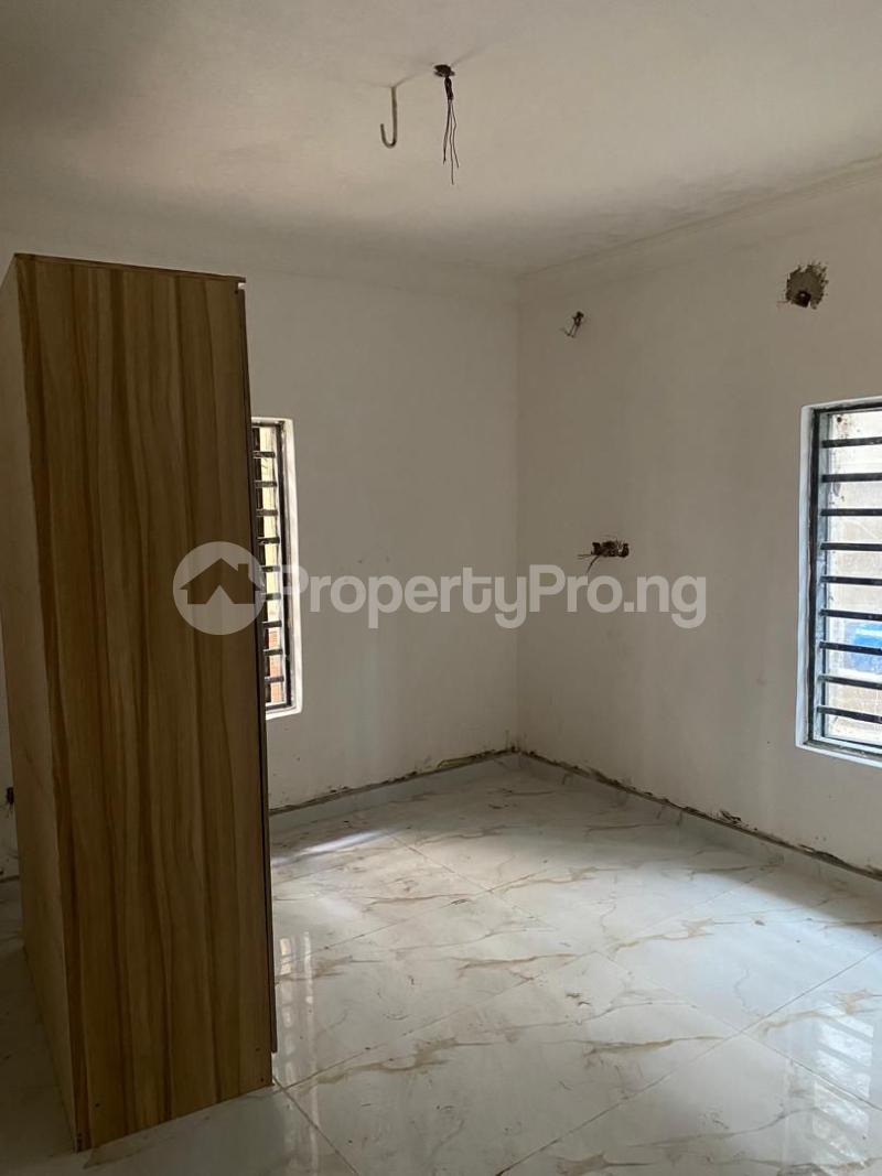 Commercial Property for rent Ogunlana Surulere Lagos - 0
