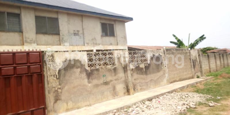 3 bedroom House for sale Ado Ekiti Local Government Road' Ado-Ekiti Ekiti - 0