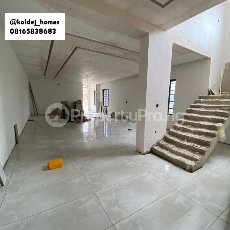 4 bedroom House for sale Cowrie Creek Estate Ikate Lekki Lagos