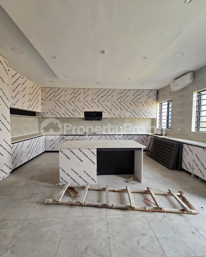 4 bedroom House for sale Cowrie Creek Estate Ikate Lekki Lagos
