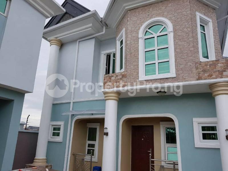 6 bedroom Flat / Apartment for sale Ikota Resettlement Scheme Ilaje Ajah Lagos