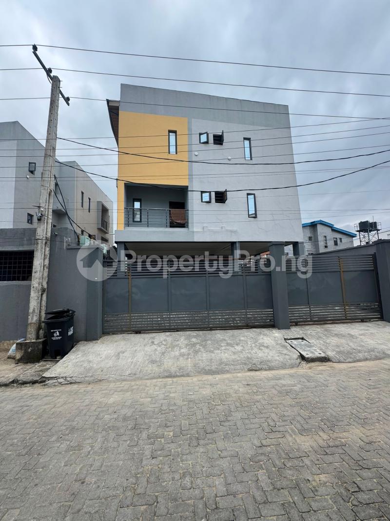 1 bedroom Flat / Apartment for sale Ologolo Lekki Lagos