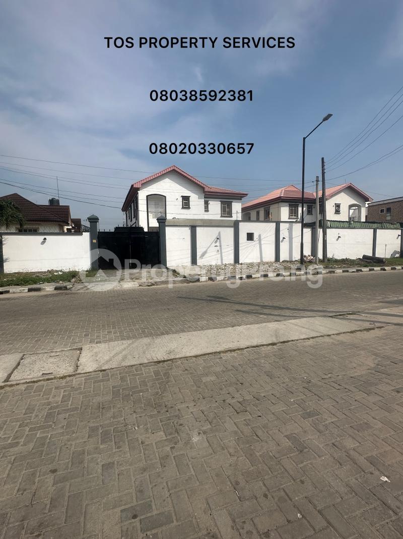 2 bedroom Flat / Apartment for rent Lekki Phase 1, Lagos. Lekki Phase 1 Lekki Lagos