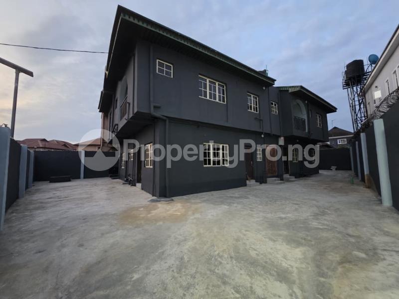 2 bedroom Flat / Apartment for rent Magodo Kosofe/Ikosi Lagos
