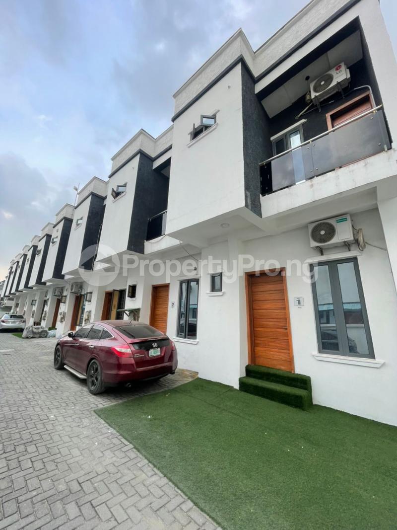 2 bedroom House for rent Ikota Lekki Lagos