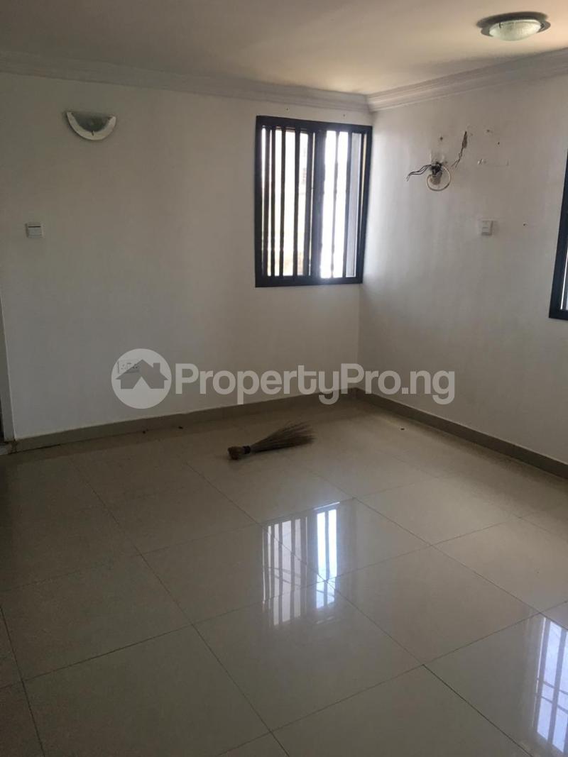 2 bedroom House for rent   Awolowo Road Ikoyi Lagos