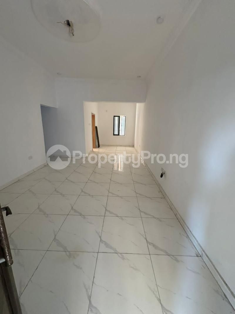 3 bedroom Flat / Apartment for sale Salem Ikate Lekki Phase 1 Lekki Lagos