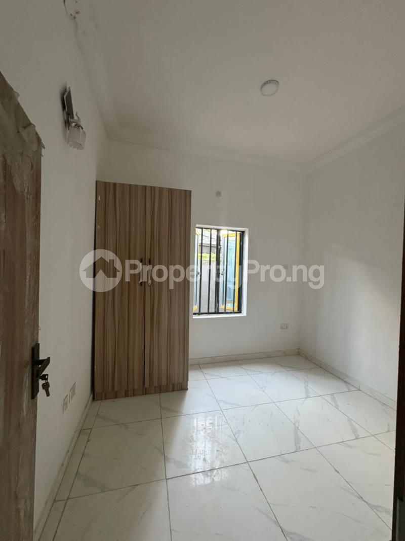 3 bedroom Flat / Apartment for sale Salem Ikate Lekki Phase 1 Lekki Lagos