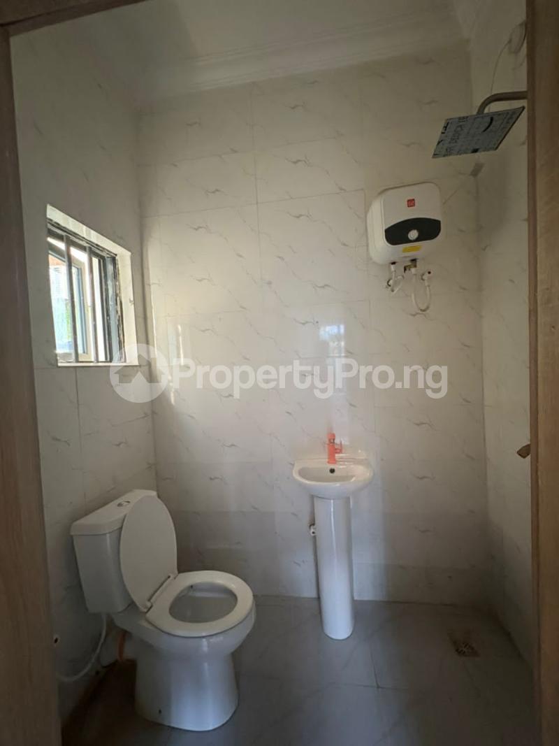 3 bedroom Flat / Apartment for sale Salem Ikate Lekki Phase 1 Lekki Lagos