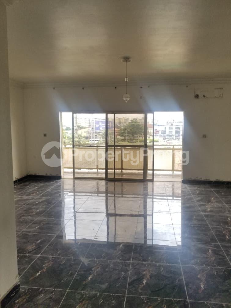 3 bedroom Flat / Apartment for rent Ikate Lekki Lagos
