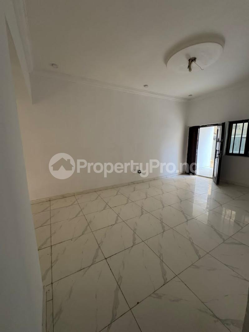 3 bedroom Flat / Apartment for sale Salem Ikate Lekki Phase 1 Lekki Lagos