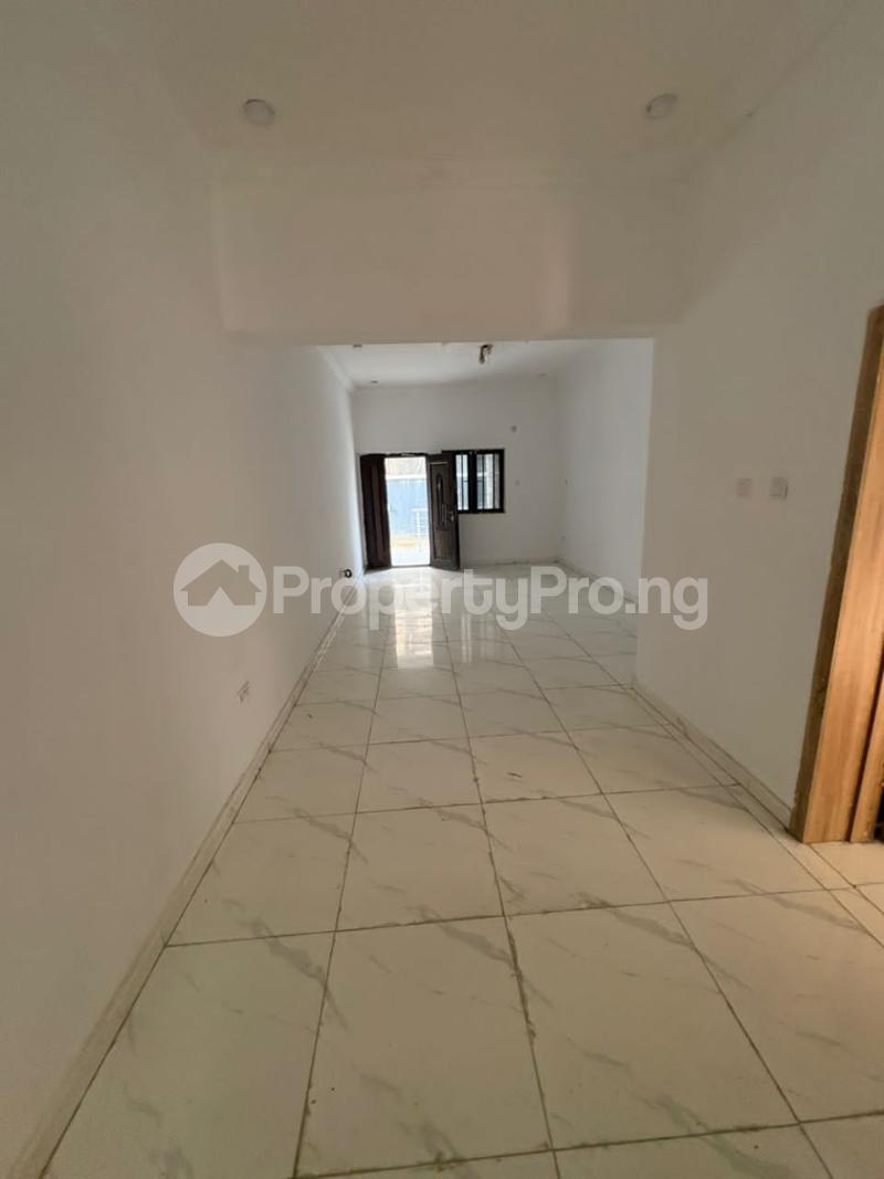 3 bedroom Flat / Apartment for sale Salem Ikate Lekki Phase 1 Lekki Lagos