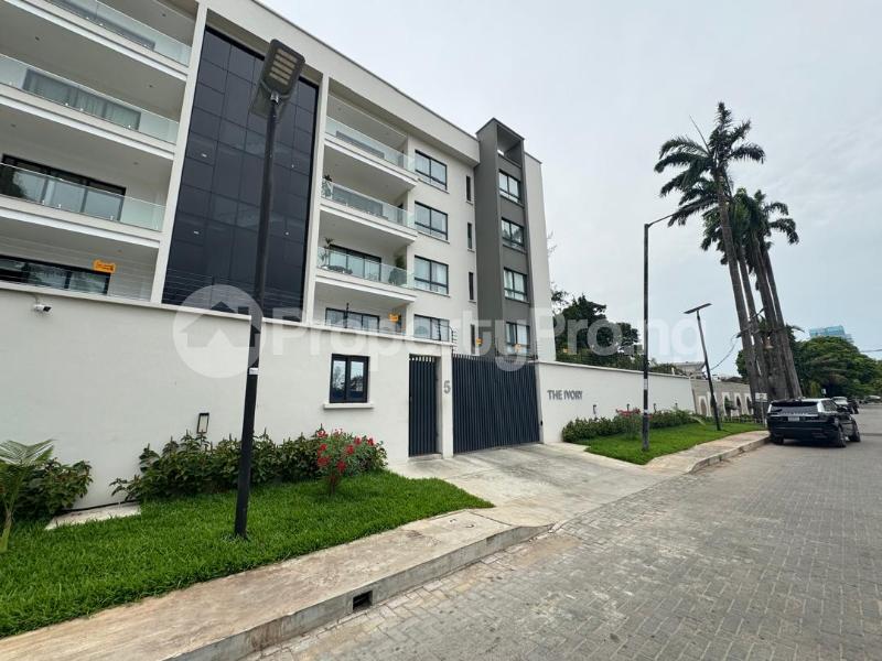 3 bedroom Flat / Apartment for sale Old Ikoyi Ikoyi Lagos