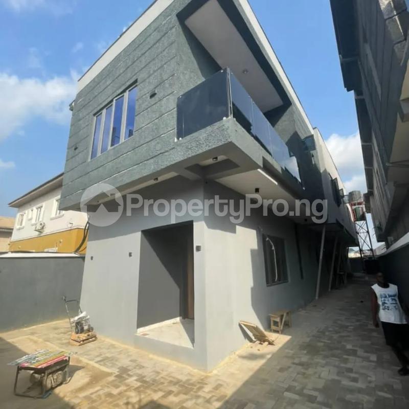 3 bedroom House for sale Soluyi Gbagada Lagos