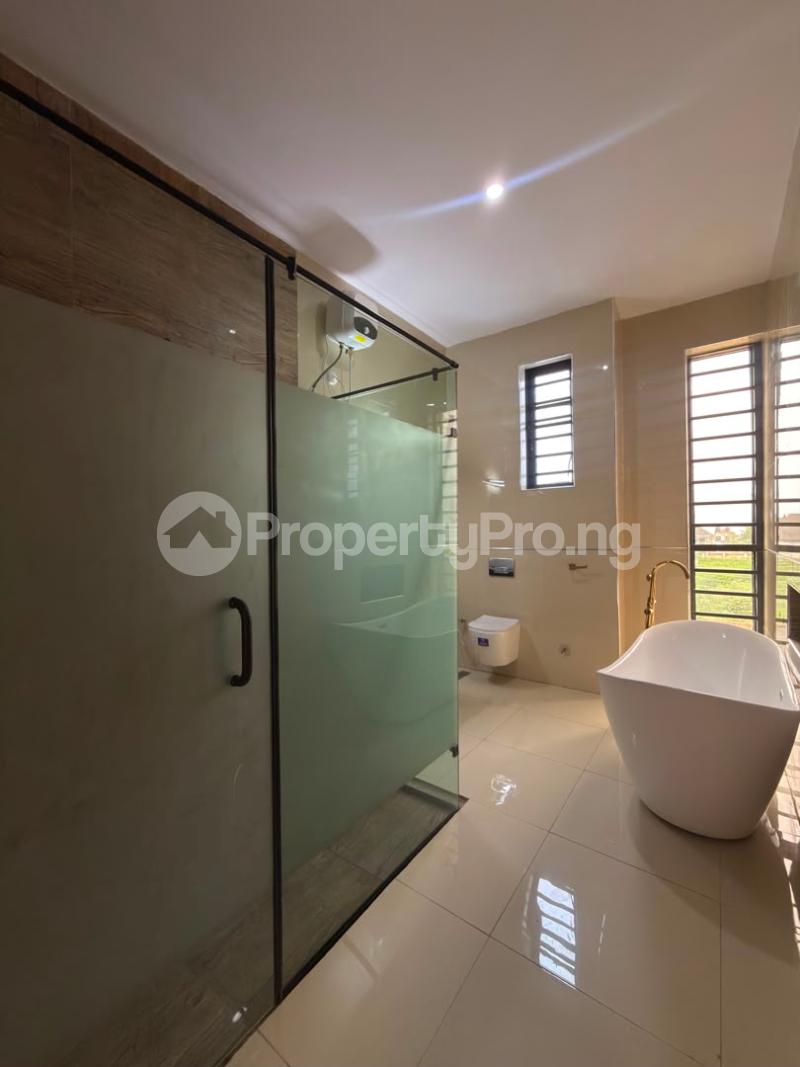 4 bedroom House for sale Alao Akala Way, Akobo, Ibadan. Akobo Ibadan Oyo