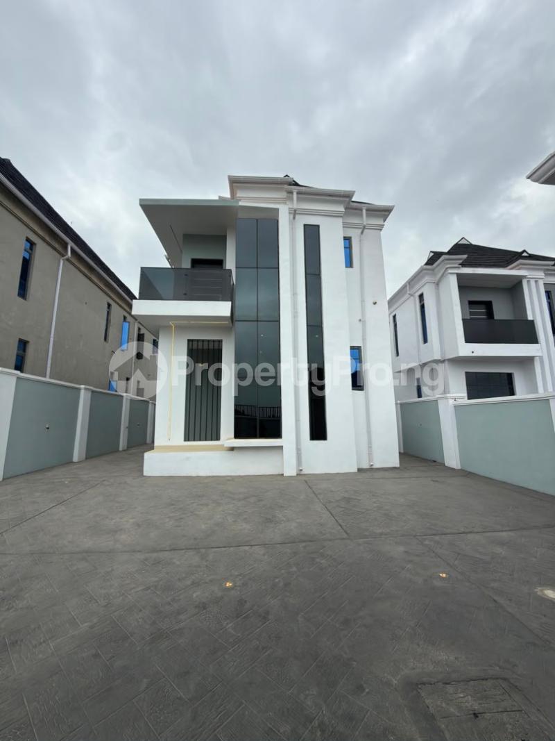 4 bedroom House for sale Alao Akala Way, Akobo, Ibadan. Akobo Ibadan Oyo