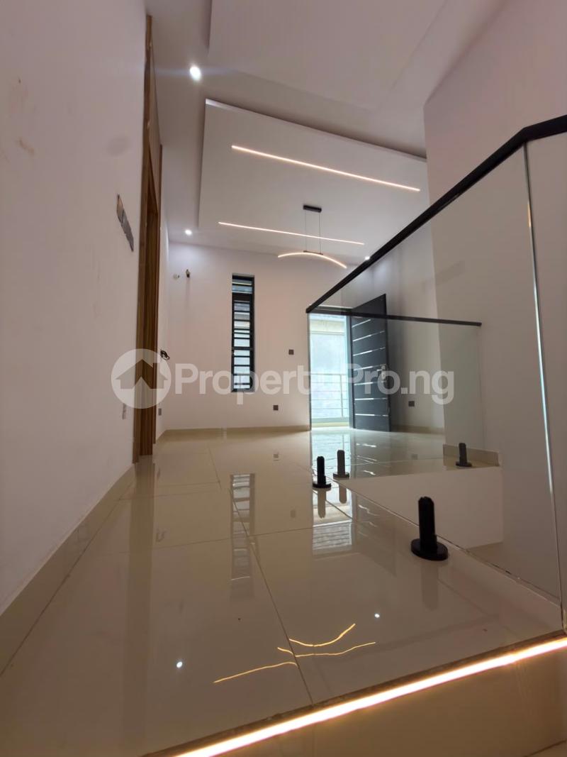 4 bedroom House for sale Alao Akala Way, Akobo, Ibadan. Akobo Ibadan Oyo