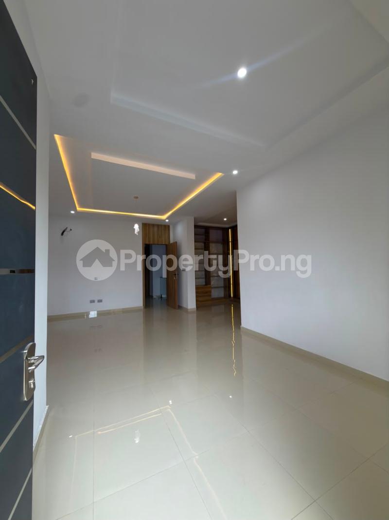 4 bedroom House for sale Alao Akala Way, Akobo, Ibadan. Akobo Ibadan Oyo