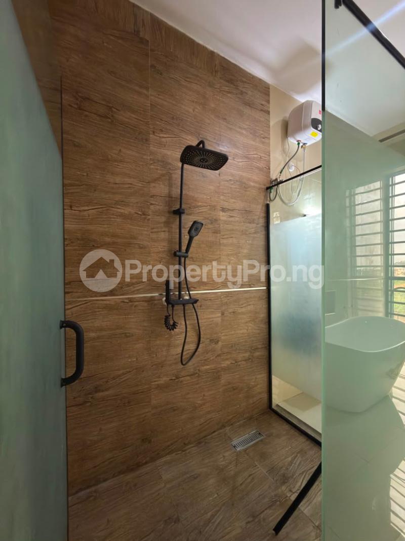 4 bedroom House for sale Alao Akala Way, Akobo, Ibadan. Akobo Ibadan Oyo