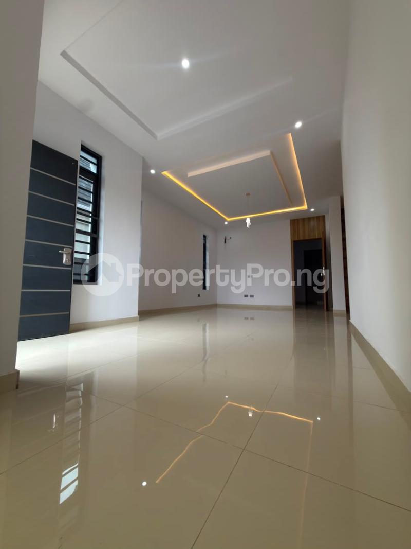 4 bedroom House for sale Alao Akala Way, Akobo, Ibadan. Akobo Ibadan Oyo