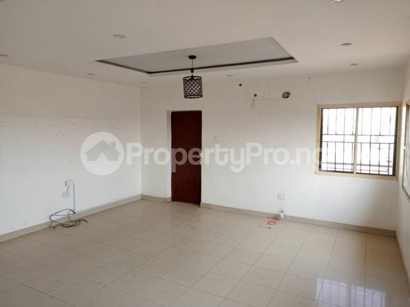 4 bedroom Flat / Apartment for rent Medina Gbagada Lagos