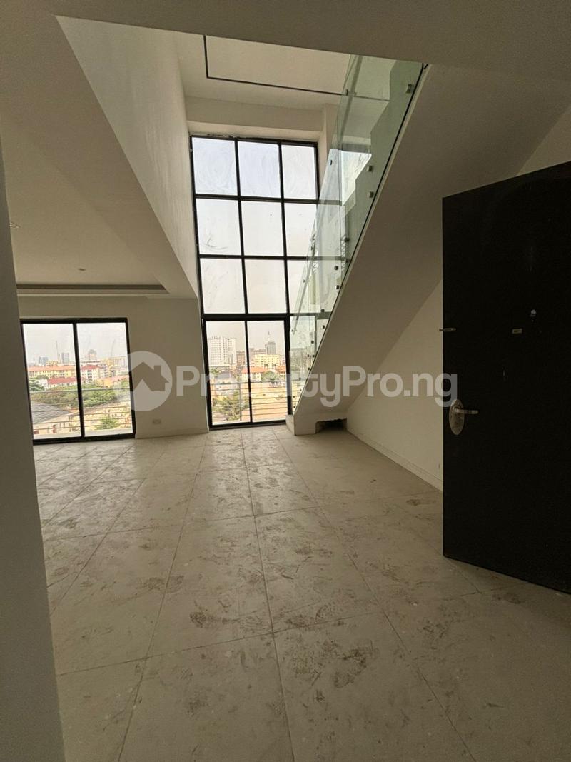 4 bedroom House for sale ONIRU Victoria Island Lagos - 1