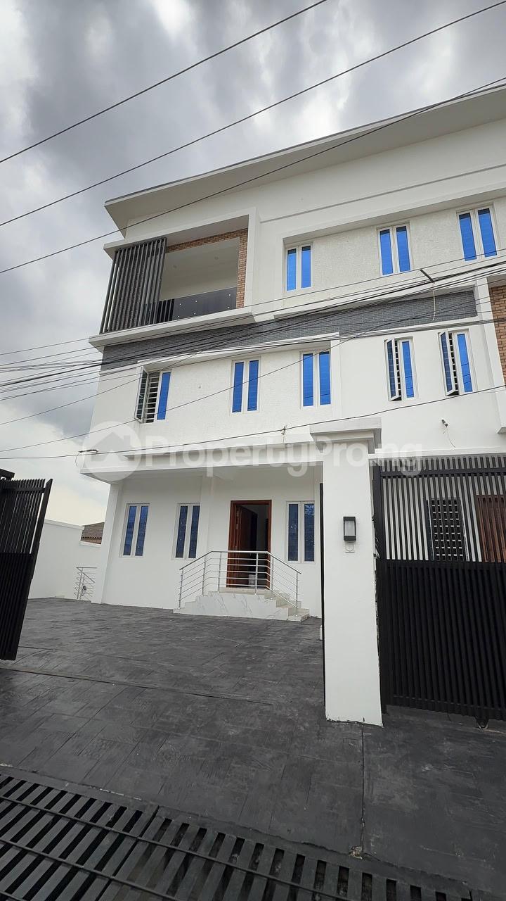 4 bedroom House for sale Opebi Ikeja Lagos