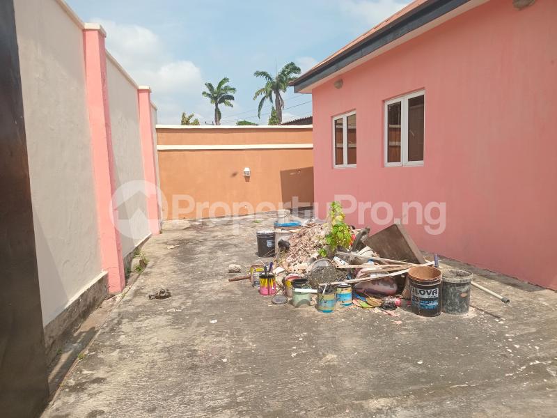 4 bedroom Flat / Apartment for rent In An Estate, Gbagada Lagos