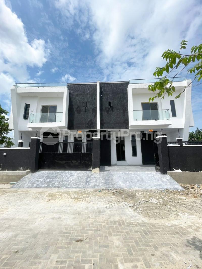 4 bedroom House for sale General Paint Ajah Lagos