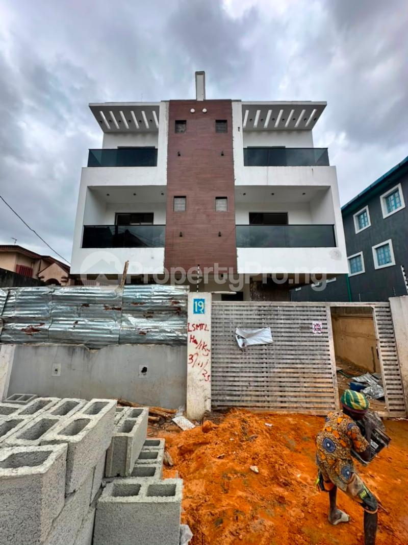 4 bedroom House for sale Adeniyi Jones Ikeja Lagos