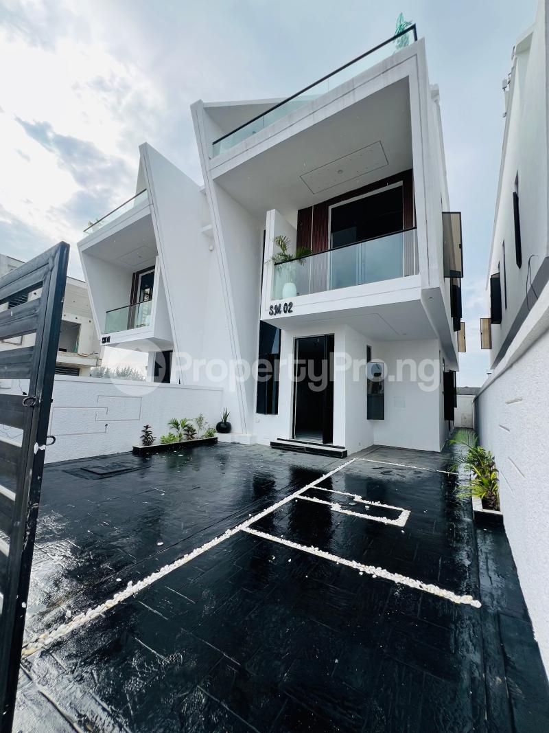 4 bedroom House for sale Ikota Lekki Lagos