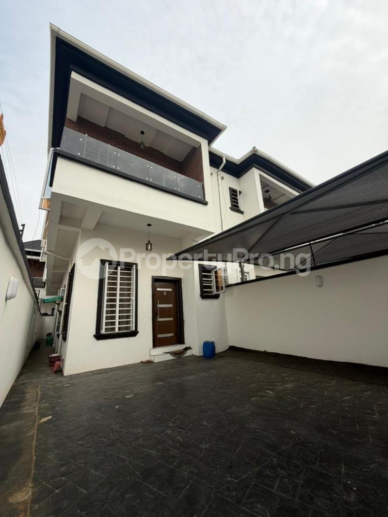 4 bedroom House for sale Ikota Lekki Lagos
