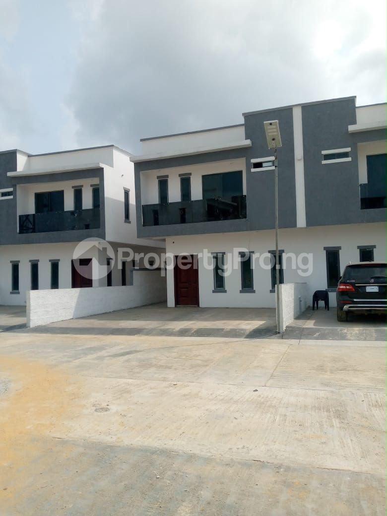 4 bedroom House for sale Abraham Adesanya Ajah Lagos