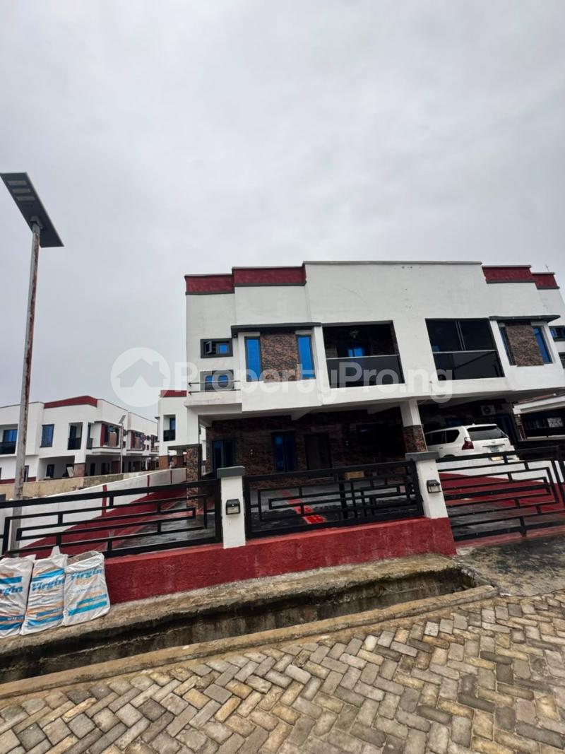 4 bedroom House for sale Orchid Lekki Lagos