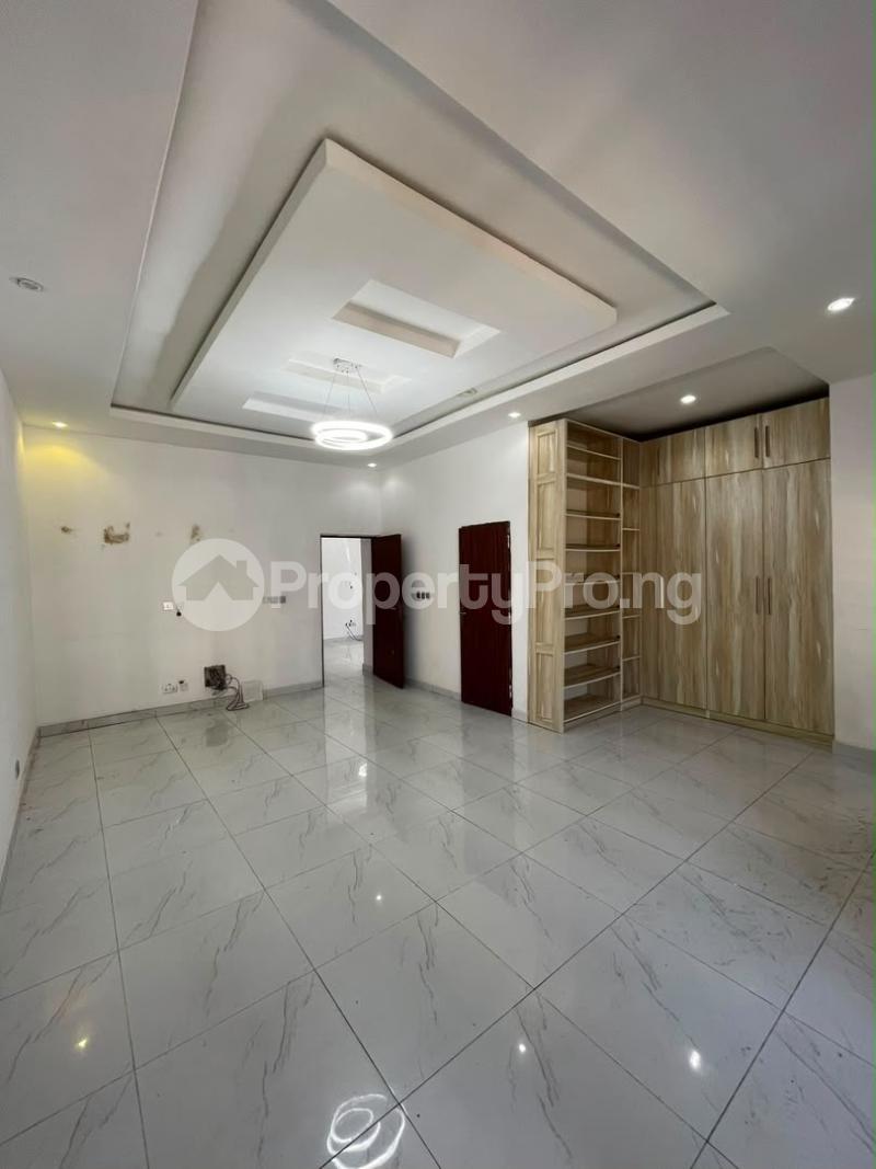 4 bedroom House for sale Chevron Lekki Lagos