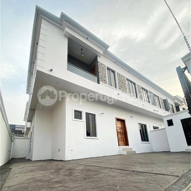 4 bedroom House for sale Chevron chevron Lekki Lagos