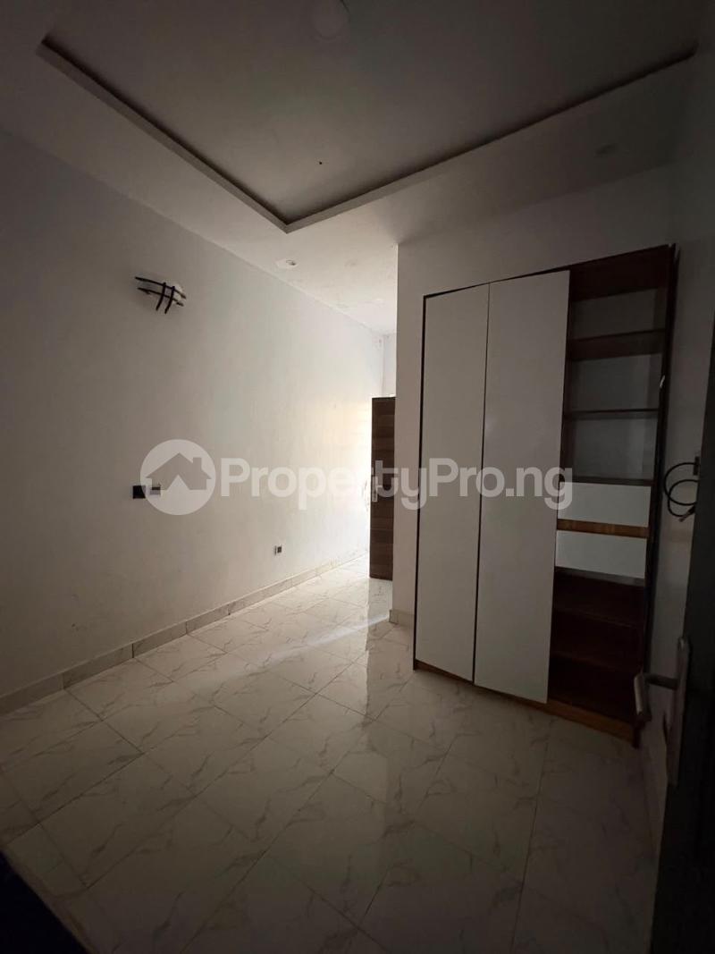 4 bedroom House for rent Thomas Estate Ajah Lagos